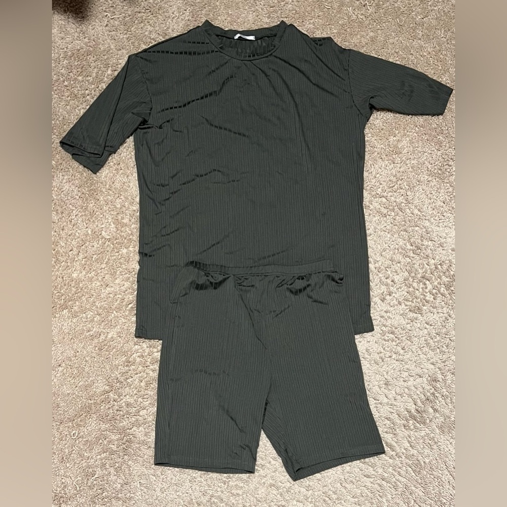 Women’s lounge Set in Dark Green